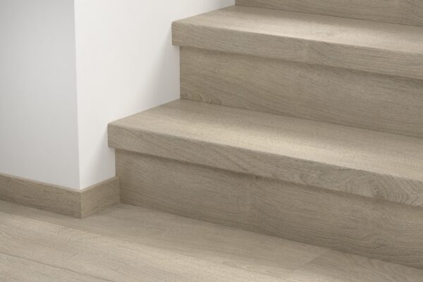 CLM1405 Antikolt Világosszürke Tölgy Bullnose Lépcsőborítás