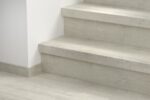 EL3990 Világos Velence Tölgy Bullnose Lépcsőborítás