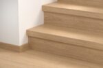 EL915 Lakkozott Fehér Tölgy Bullnose Lépcsőborítás