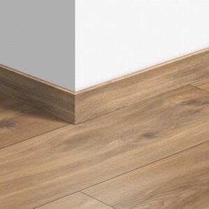 CLM1487 Természetes Midnight Tölgy Standard Szegélyléc