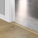 CLM5788 Nyers Tölgy Incizo 5in1 Burkolatváltó Profil és Lépcső Orrelem