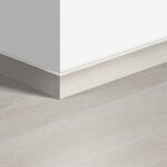 EL3573 Világosszürke Elegáns Tölgy Standard Szegélyléc