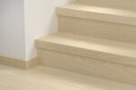 AVMPU40099 Tiszta Sarkvidéki Tölgy Bullnose Lépcsőborítás