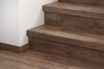 AVMPU40199 Csokoládé Színű Őszi Tölgy Bullnose Lépcsőborítás