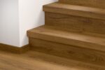 AVMPU40315 Karamell Füvészkerti Tölgy Bullnose Lépcsőborítás