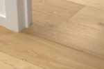 AVMPU40316 Elegáns Természetes Tölgy Incizo 5in1 Burkolatváltó Profil és Lépcső Orrelem
