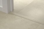 AVMTU40274 Mészkőbarna Beton Incizo 5in1 Burkolatváltó Profil és Lépcső Orrelem