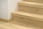 AVSPU40018 Koptatott Bézs Tölgy Bullnose Lépcsőborítás