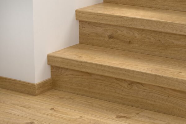 AVSPU40025 Természetes Cottage Tölgy Bullnose Lépcsőborítás