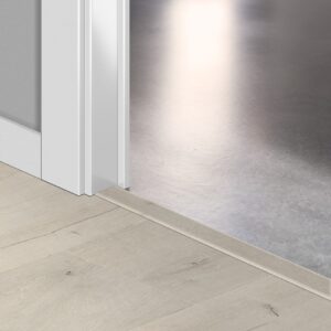 SIG4748 Puha Patinás Tölgy Incizo 5in1 Burkolatváltó Profil és Lépcső Orrelem