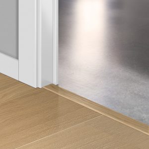 CASC6029 Extra Matt Bőr Tölgy Incizo 5in1 Burkolatváltó Profil és Lépcső Orrelem