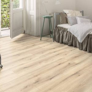 K2205 Tölgy Evoke Vanilla Laminált Padló AQUApro