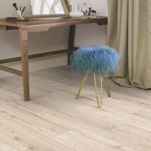 K2590 Tölgy Michigan Kent Laminált Padló