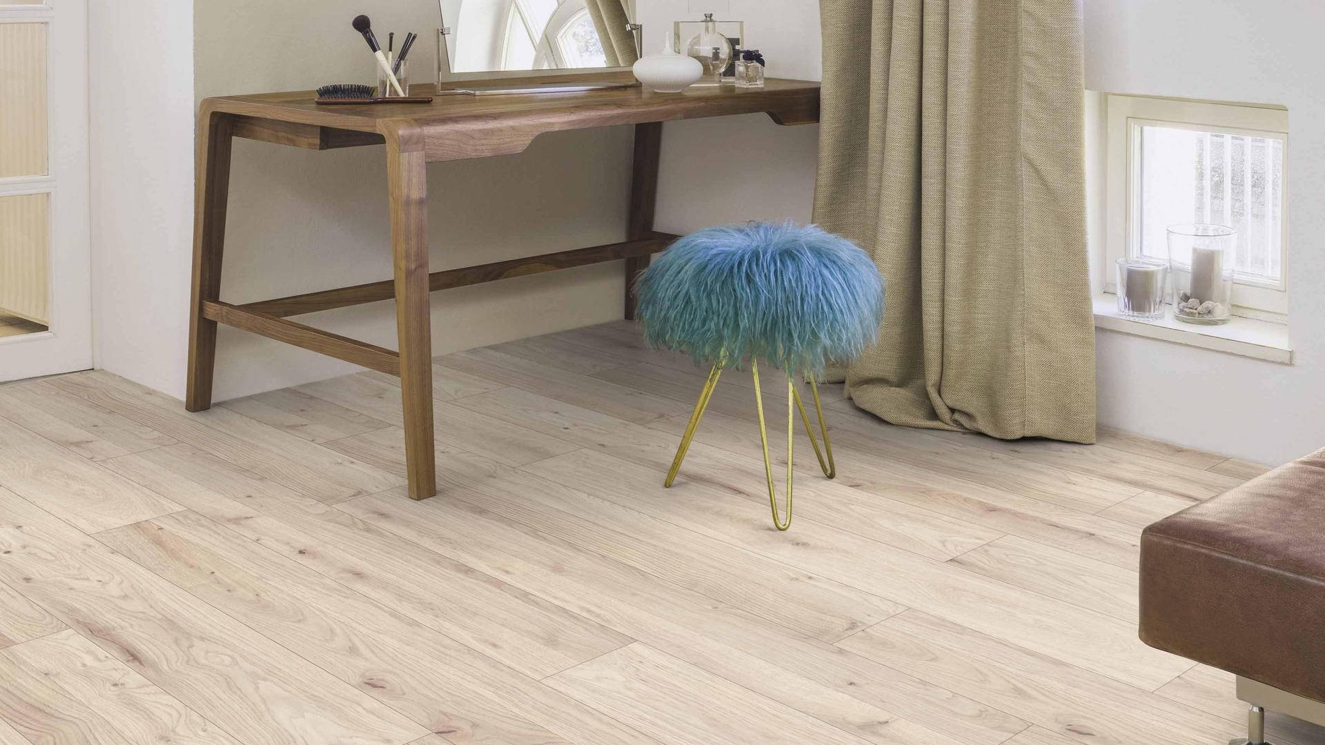 K2590 Tölgy Michigan Kent Laminált Padló