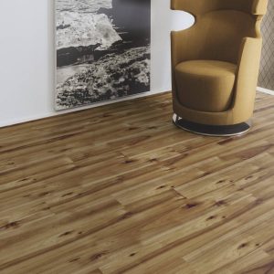 P80070 Hickory Bravo Magasfényű Laminált Padló AQUApro