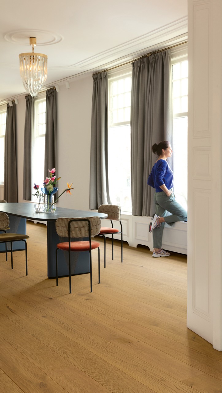 AMT7446 Sötét Gesztenye Extra Matt Tölgy Szalagparketta - Image 3